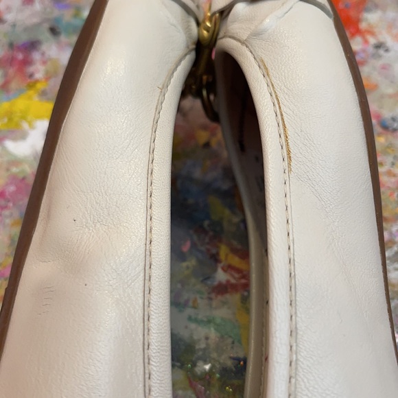 COACH Leona Cream Flats with gold hardware 6B - Picture 8 of 8